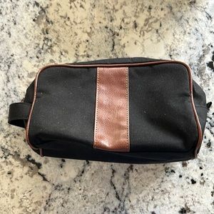 Polo toiletry bag